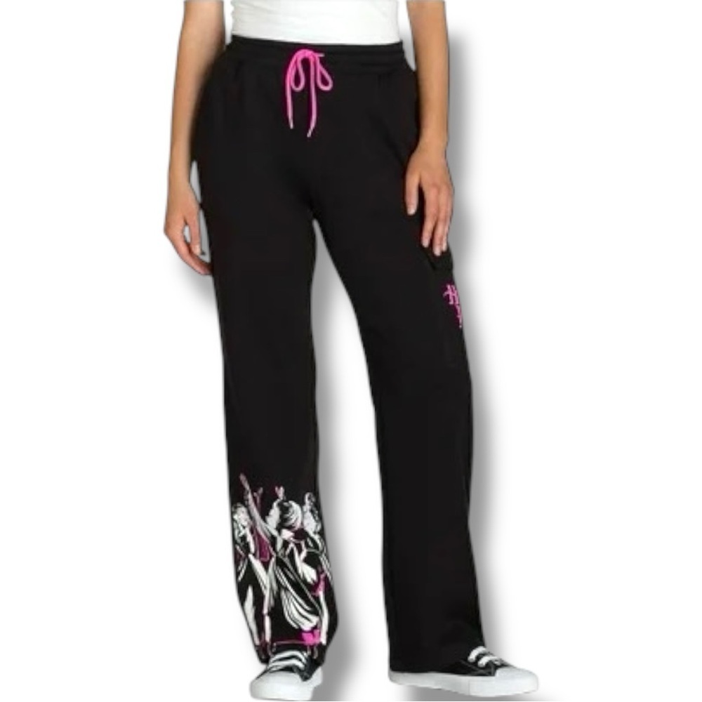 NWOT Disney Women's Size XL Hocus Pocus Graphic Cargo Jogger Wide Leg Pants - Picture 1 of 9